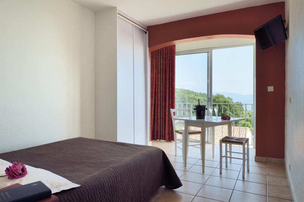 Hotel Alata Room photo